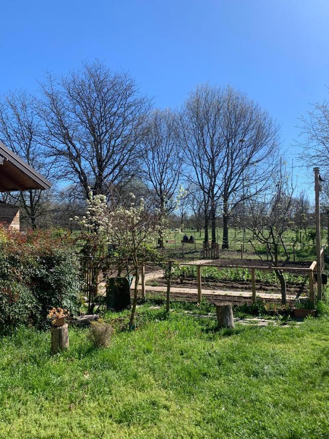 Cascina Bellaria Hostal *